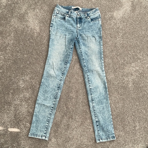 Jeans - Picture 3 of 5